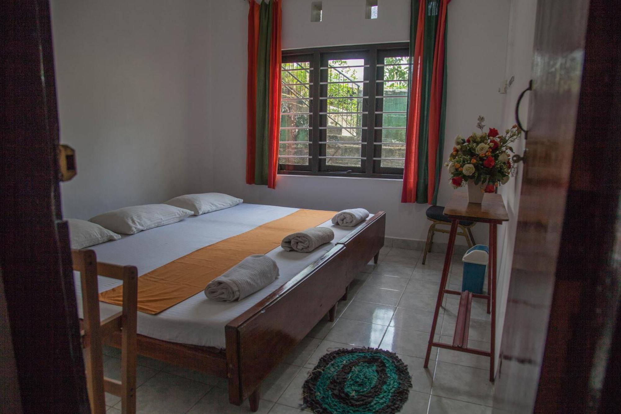 Antique Tourist Lodge Kandy Exterior foto